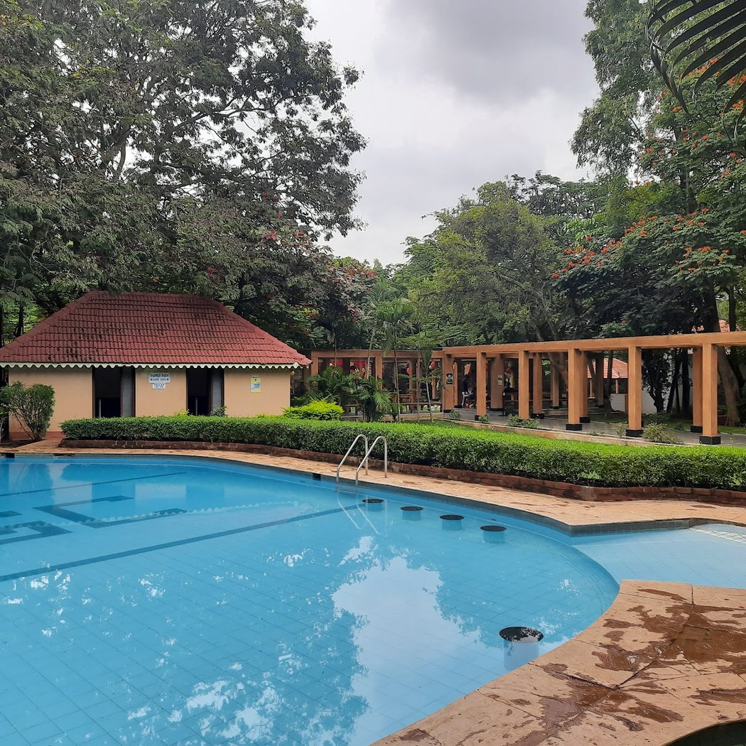 Rang Barse - Biggest Pool and Rain Dance Party 3