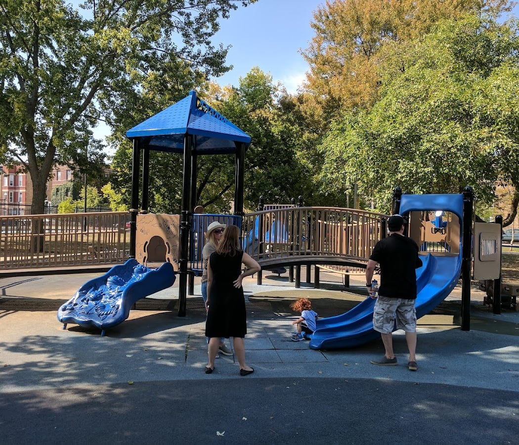 Holstein Park 3