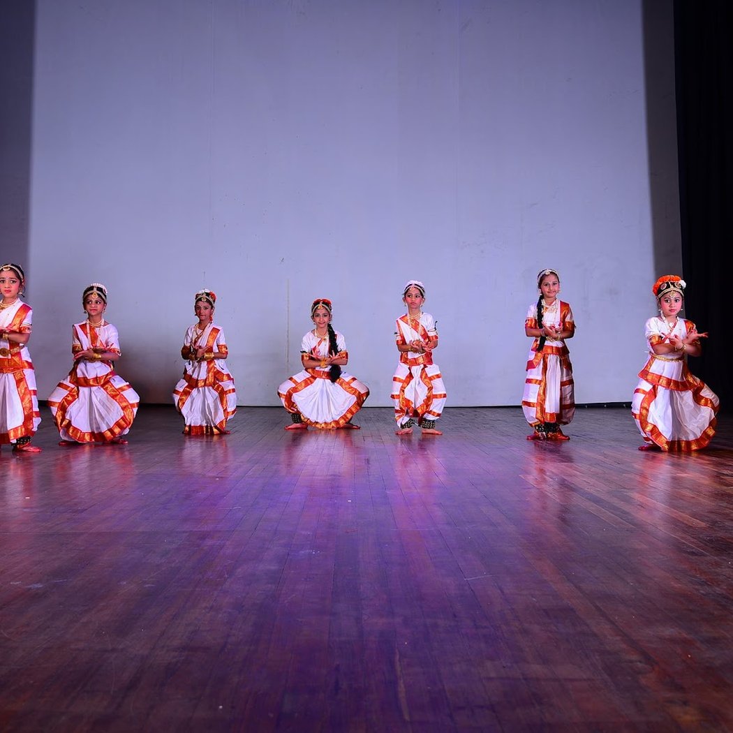 Performing Arts- ArtzKala Studio- Dance class(Bharatanatyam,Kathak,Indian Contemporary) | Drawing Class 3