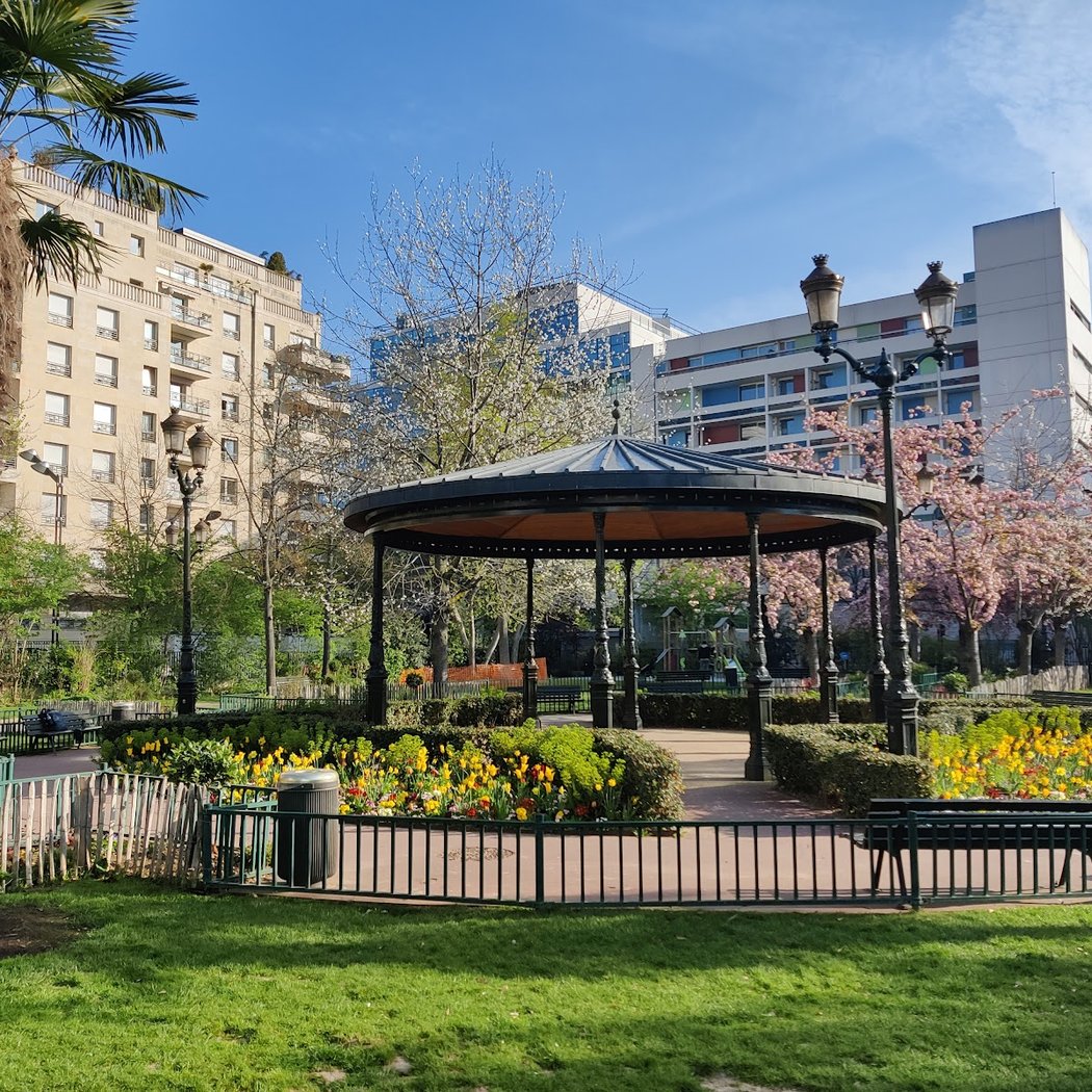Square Jean de Grissac 2