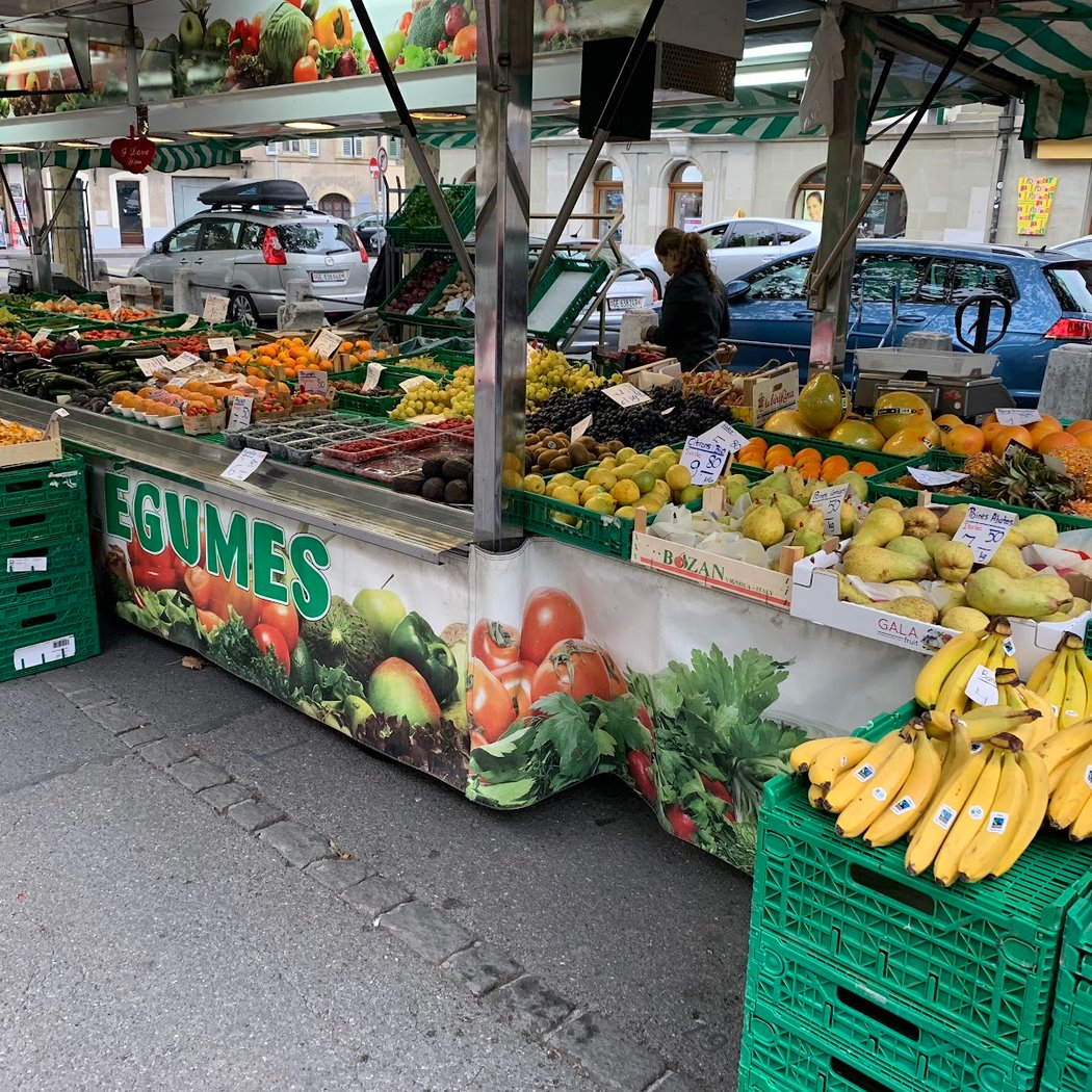 Carouge Market 3