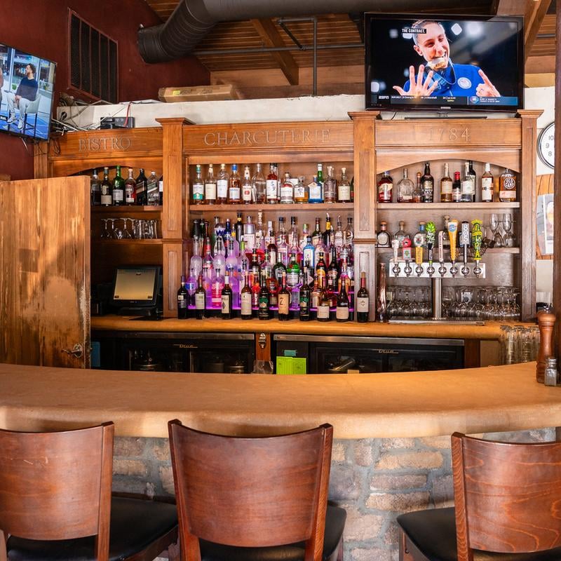 Xenia Bistro 2