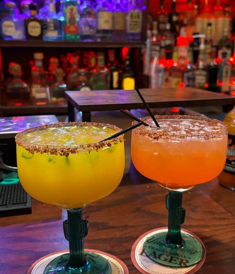 Mamasita Bar & Grill 3