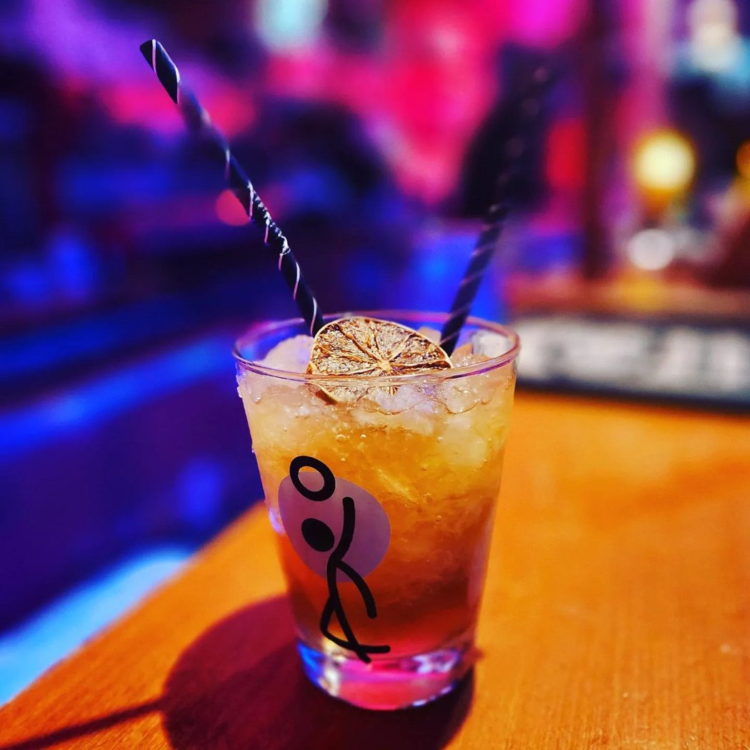 Café Bar Cadillac 3