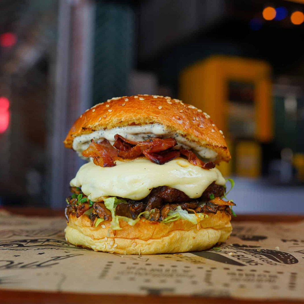 Manhattn's Burgers 1