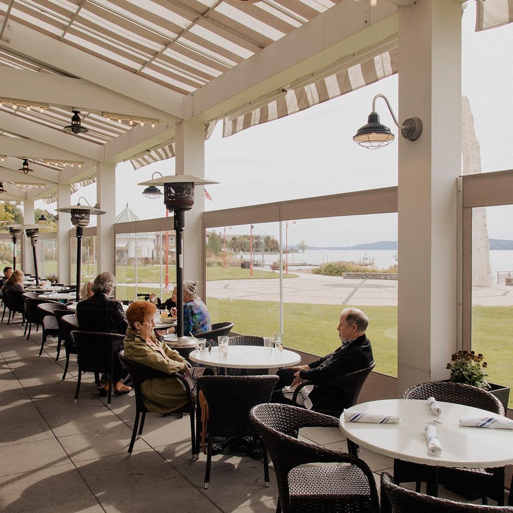 3 Westerly Bar and Grill 1