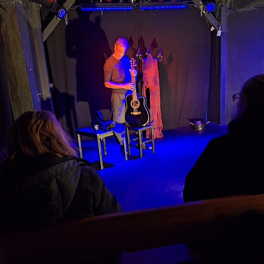Théâtre Le Petit Manoir 3