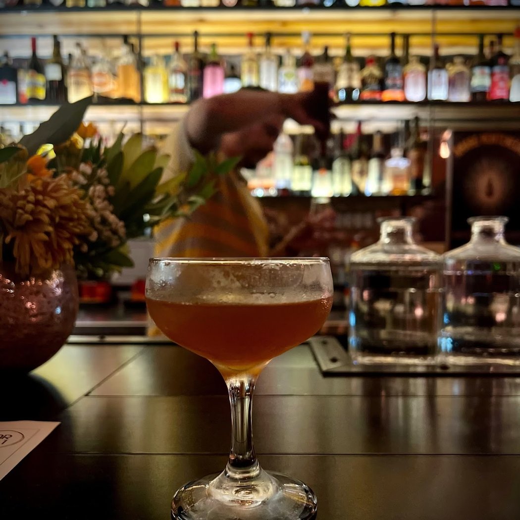 Bar 821 3