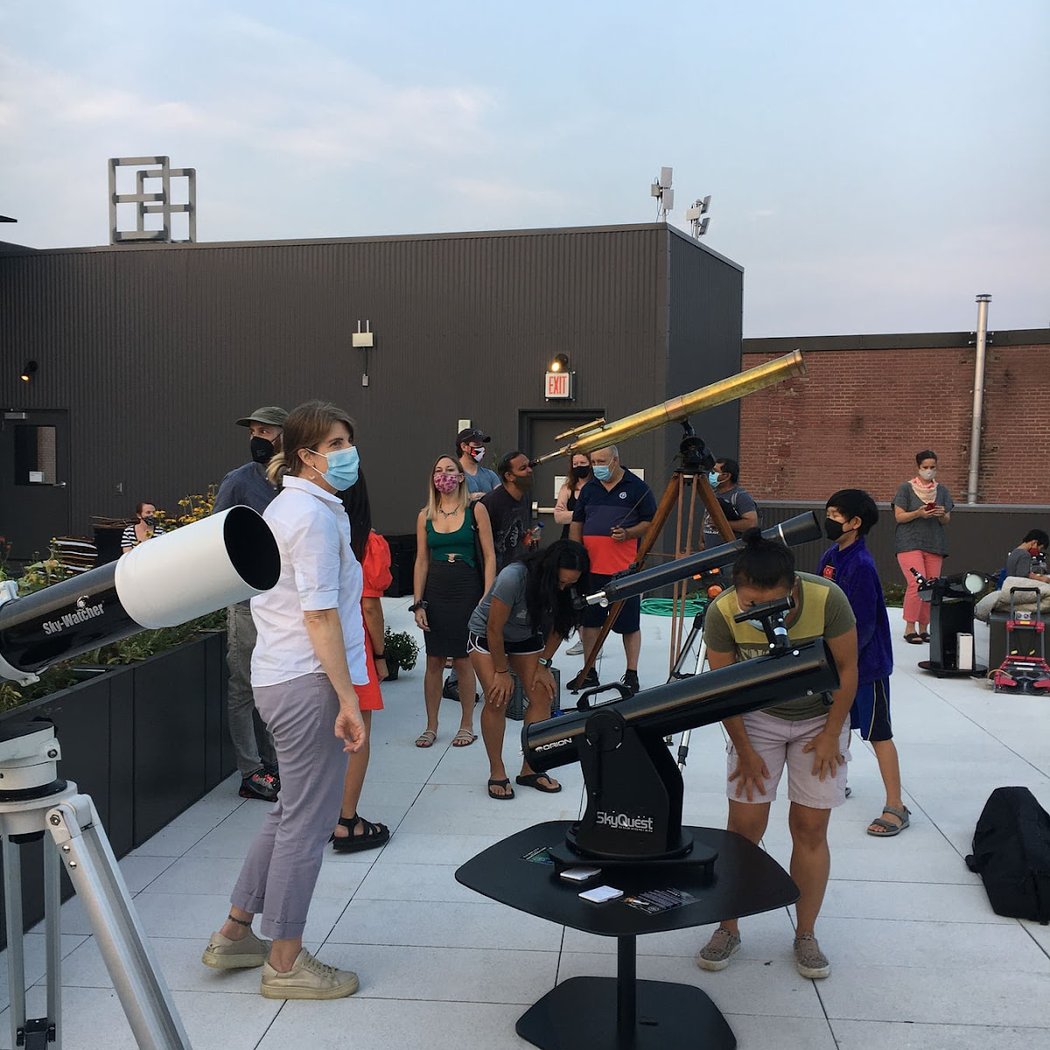Amateur Astronomers Association 4