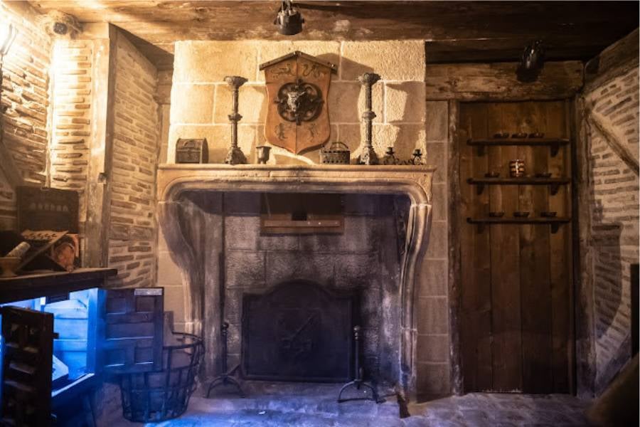 Le Donjon | Escape The Room 1