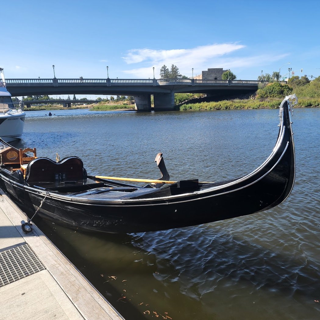 Main Street Dock - Featuring Napa Valley Gondola, Kayak, & River Cruise 3