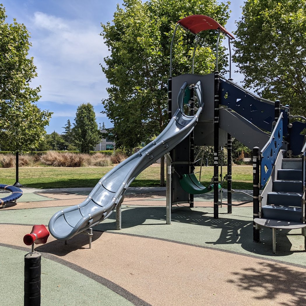 Cerano Park 1