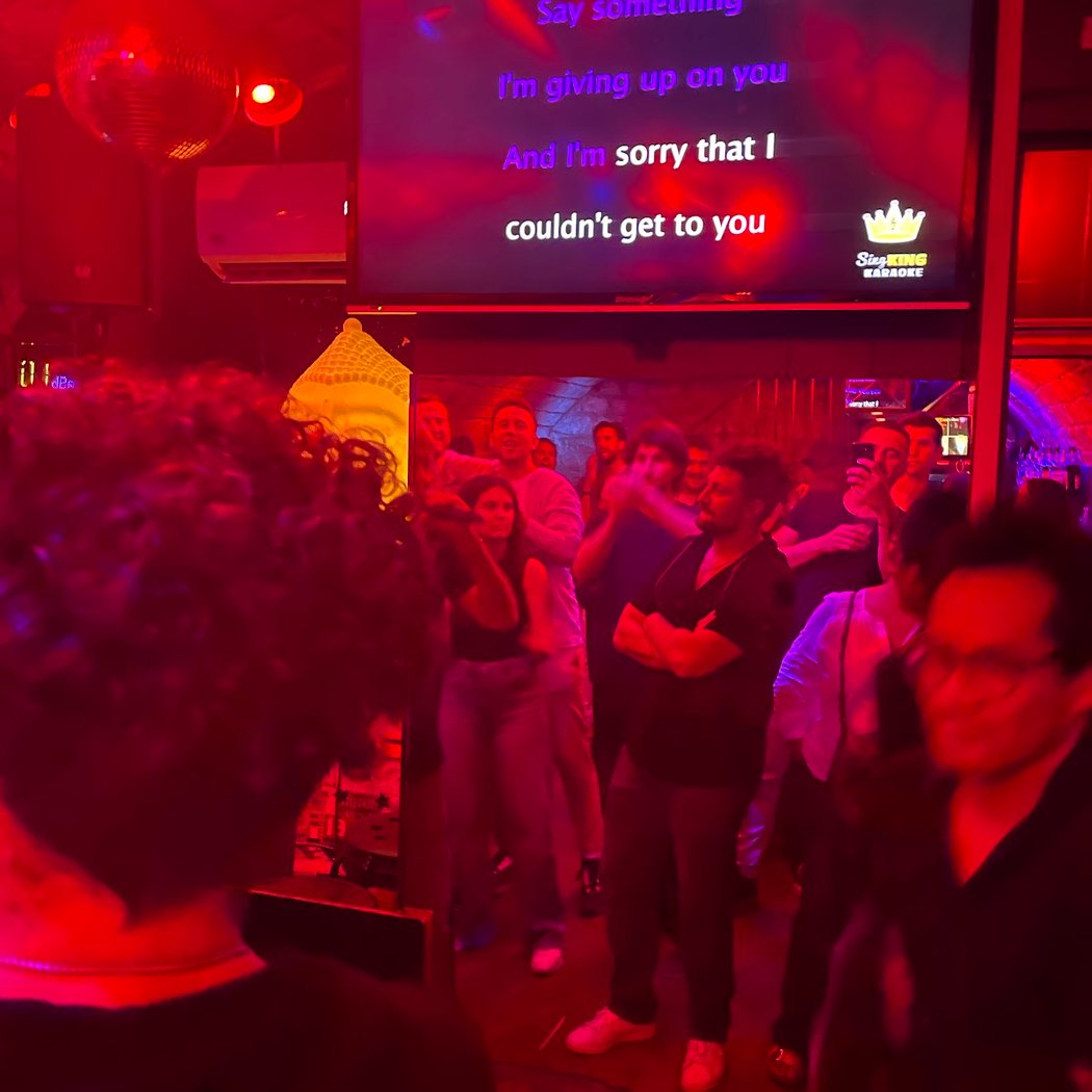 Karaoke La Noche 1
