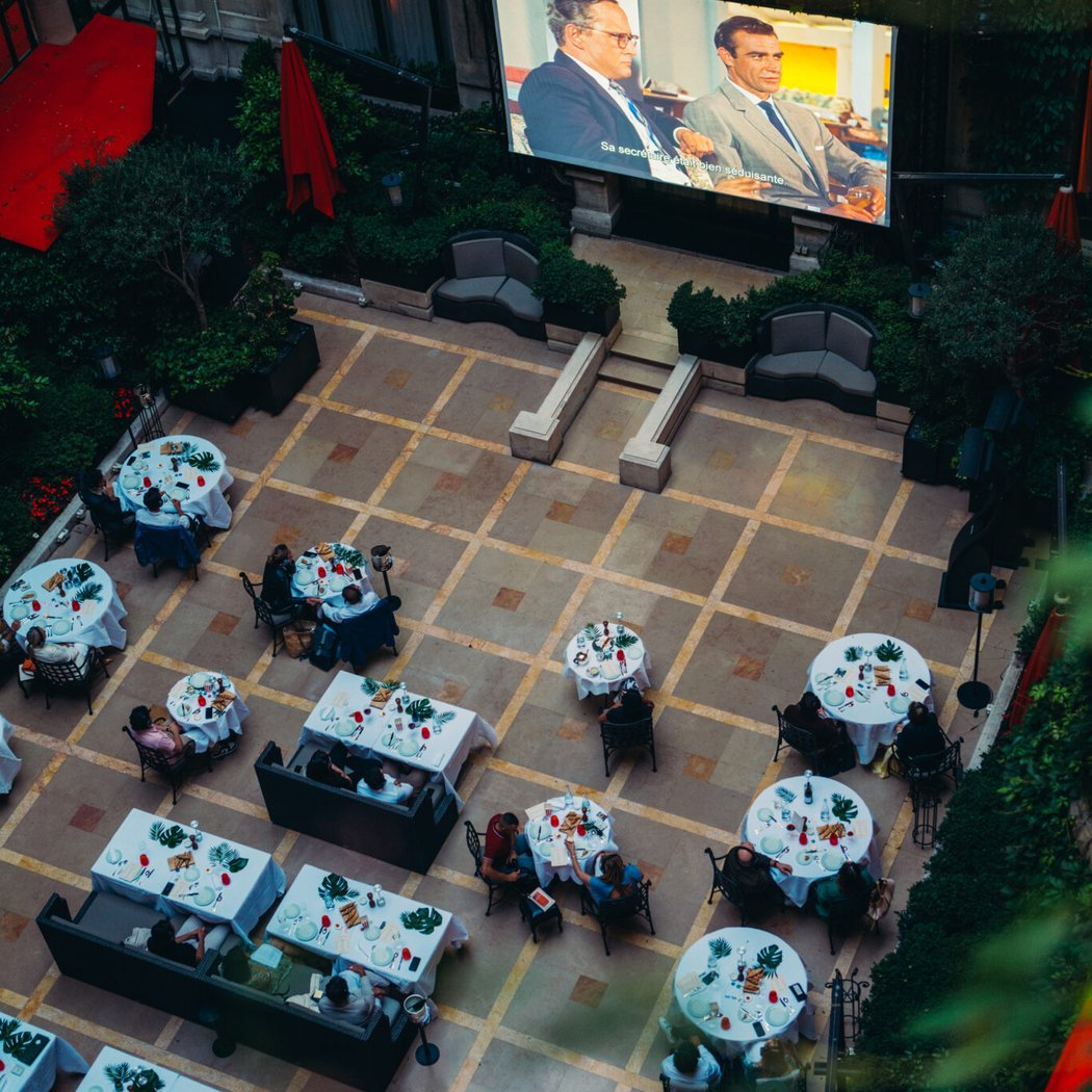 Plaza Cinema Club 1