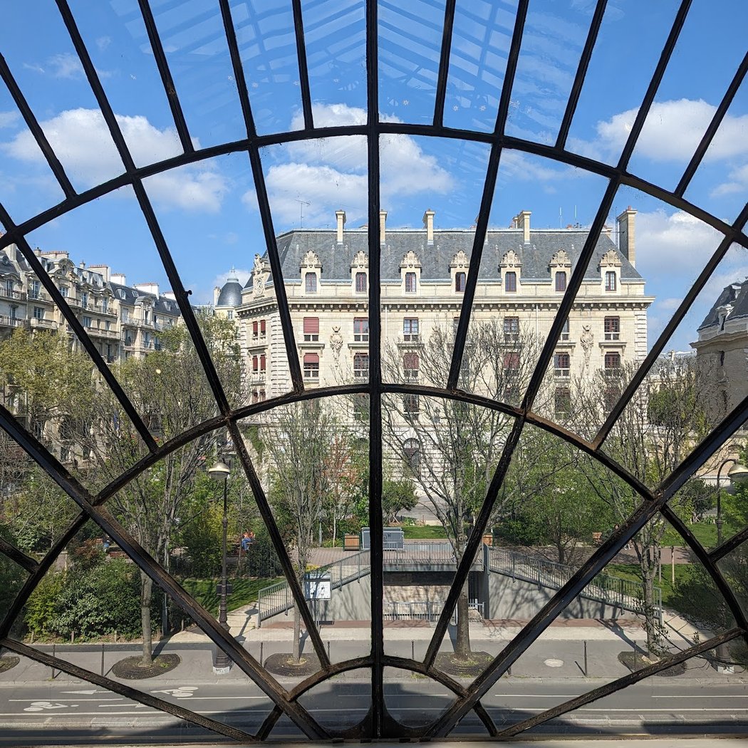 Nouveaux Paris. La ville et ses possibles 1