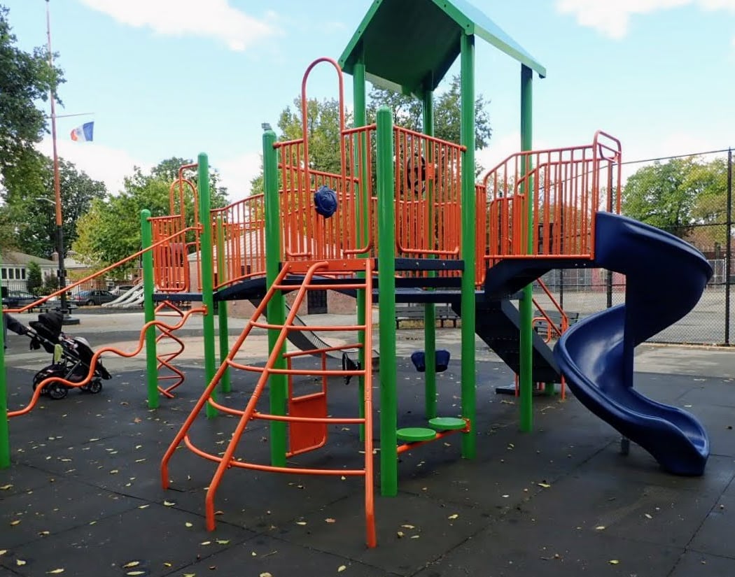 Whitestone Playground 1