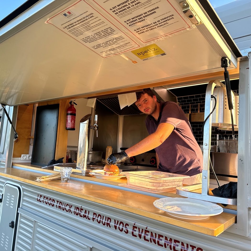 O'Gus Burger - Food Truck 1
