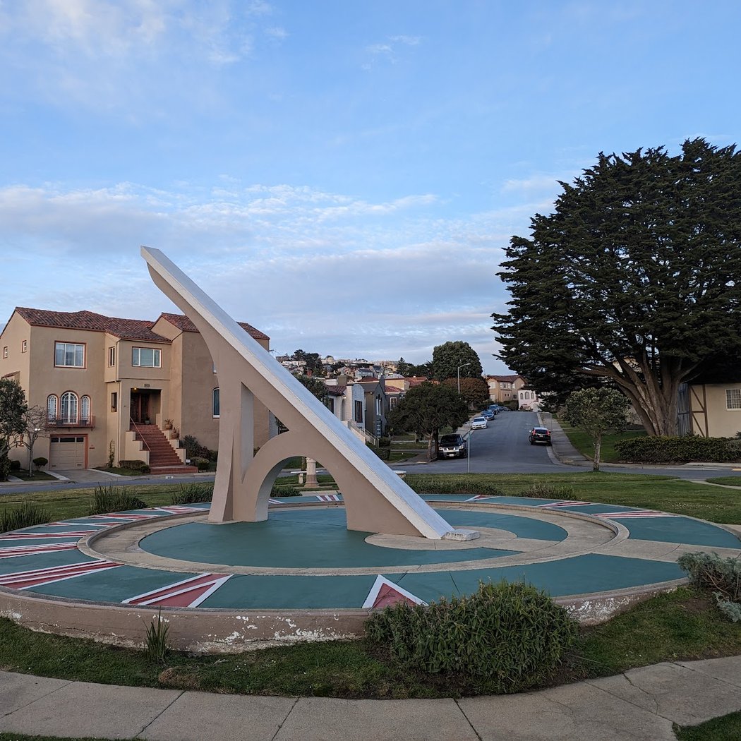 Ingleside Sundial 2