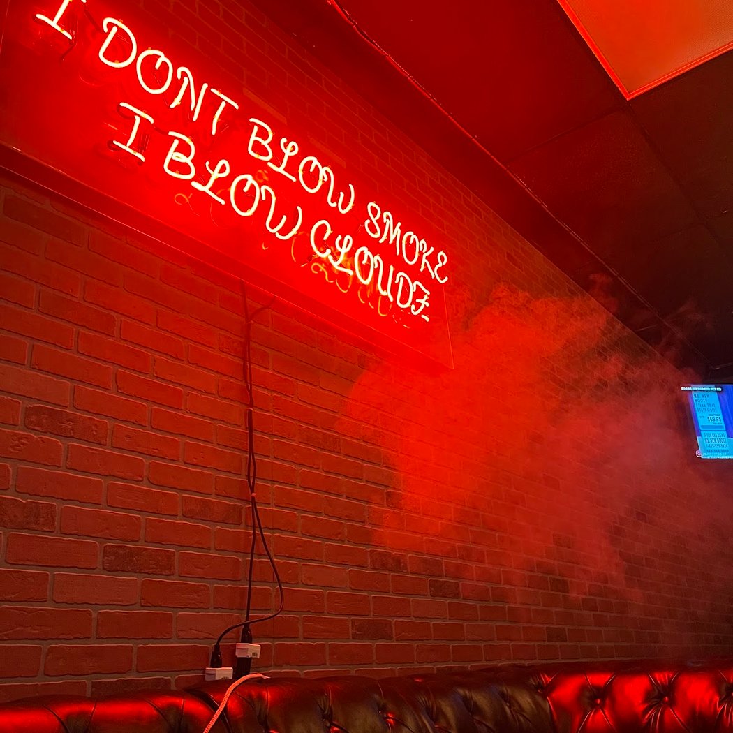 Cloudz Hookah Lounge 1