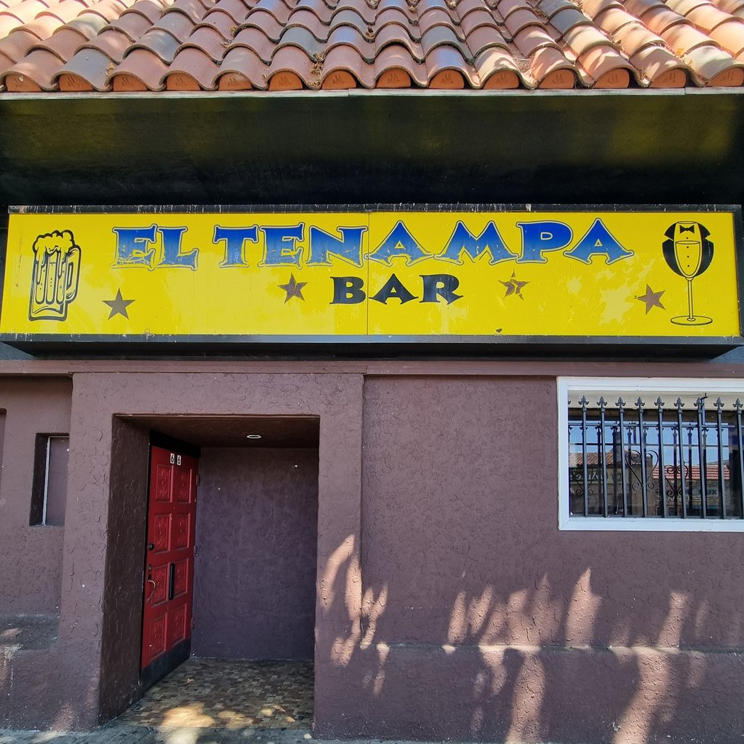 Bar El Tenampa De Oakland Ca. 3