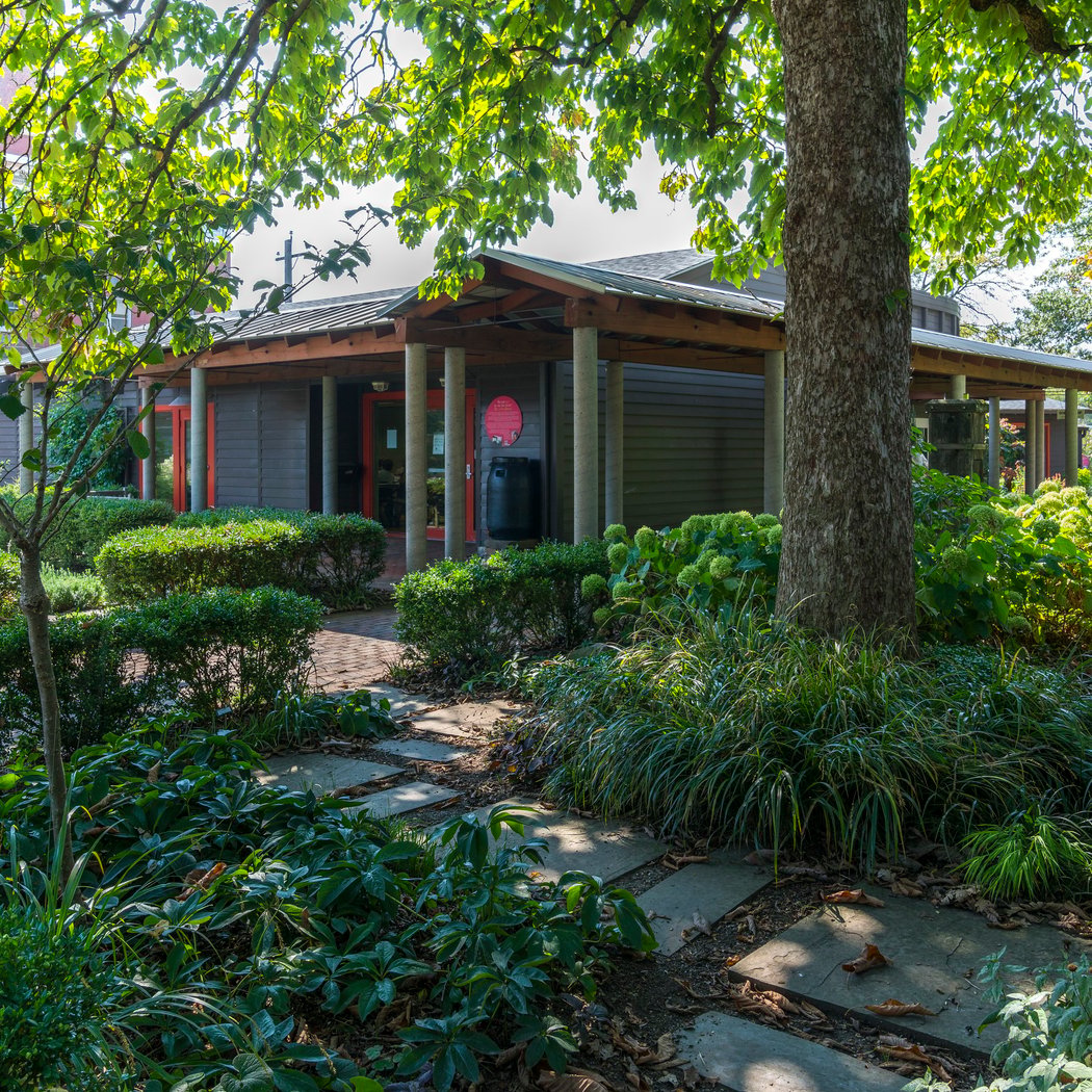 Civic Garden Center 3