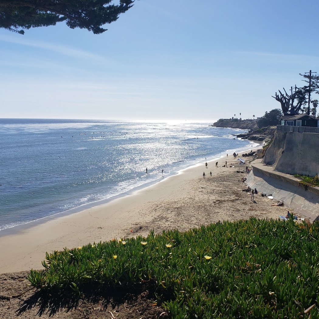 E Cliff Dr 1