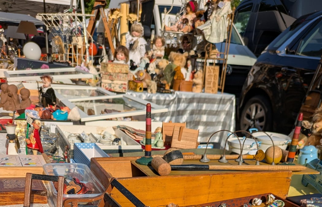 Antik- & Flohmarkt Blankenese 1