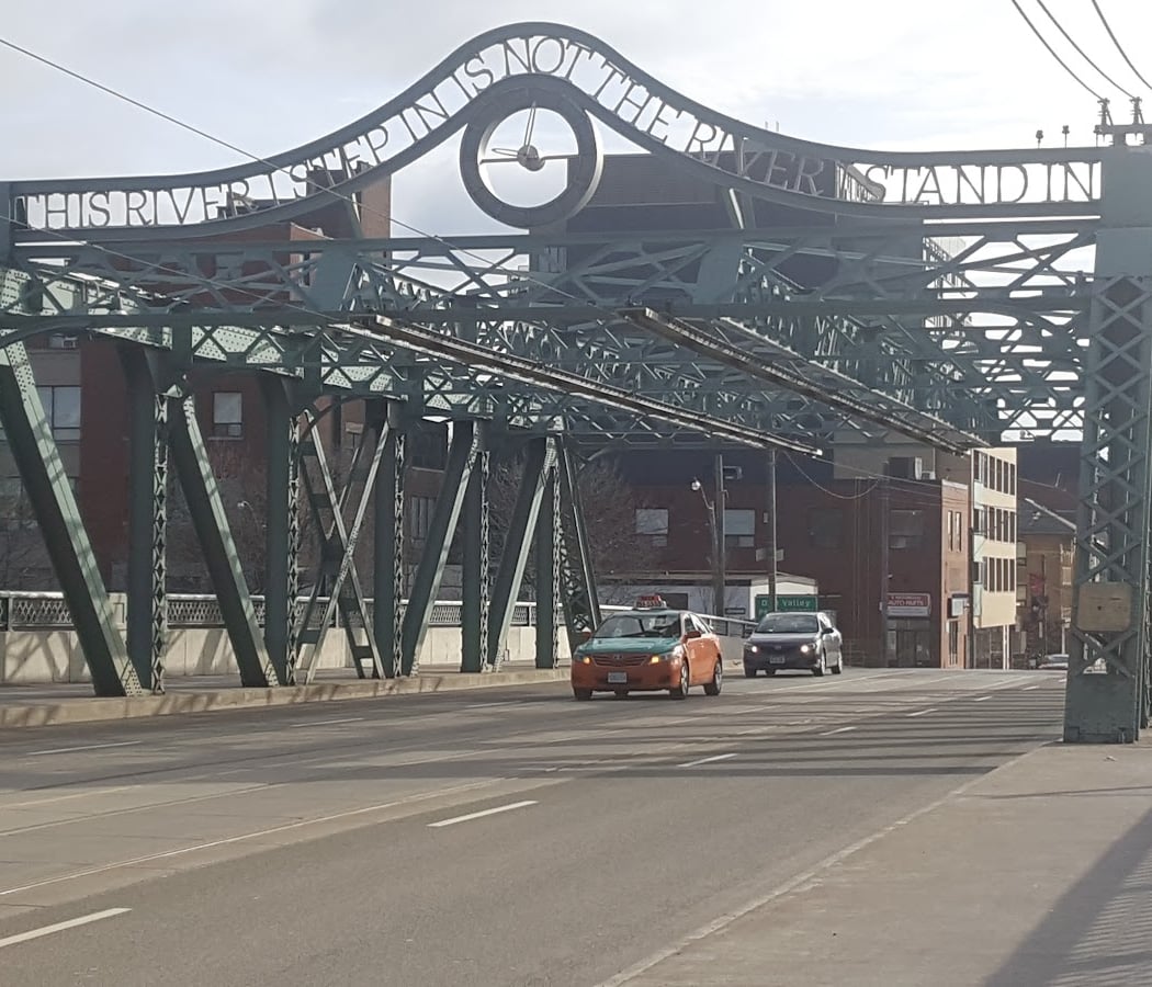 Queen Street East 4