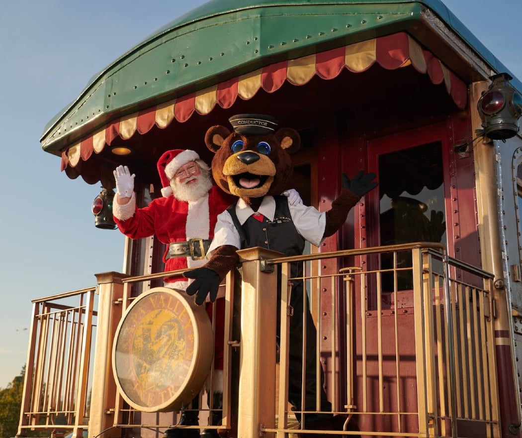 Santa Train 1