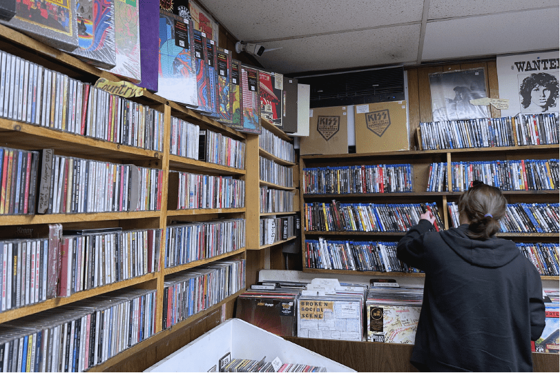 Mr Cheapo CDs 3