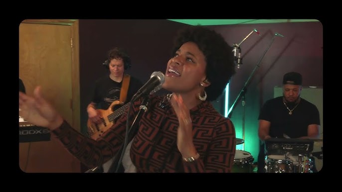 Lowertown Sounds: Ashley DuBose & Mae Simpson 3