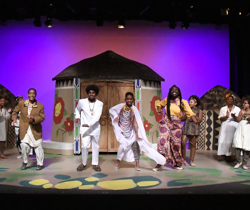 Lincoln Community Playhouse 3