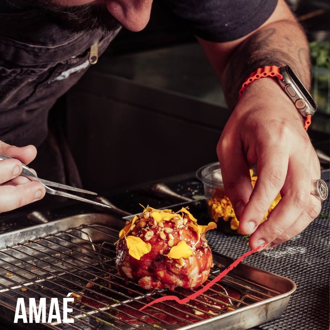 MAISON AMAĒ Restaurant cocktails/tapas 1