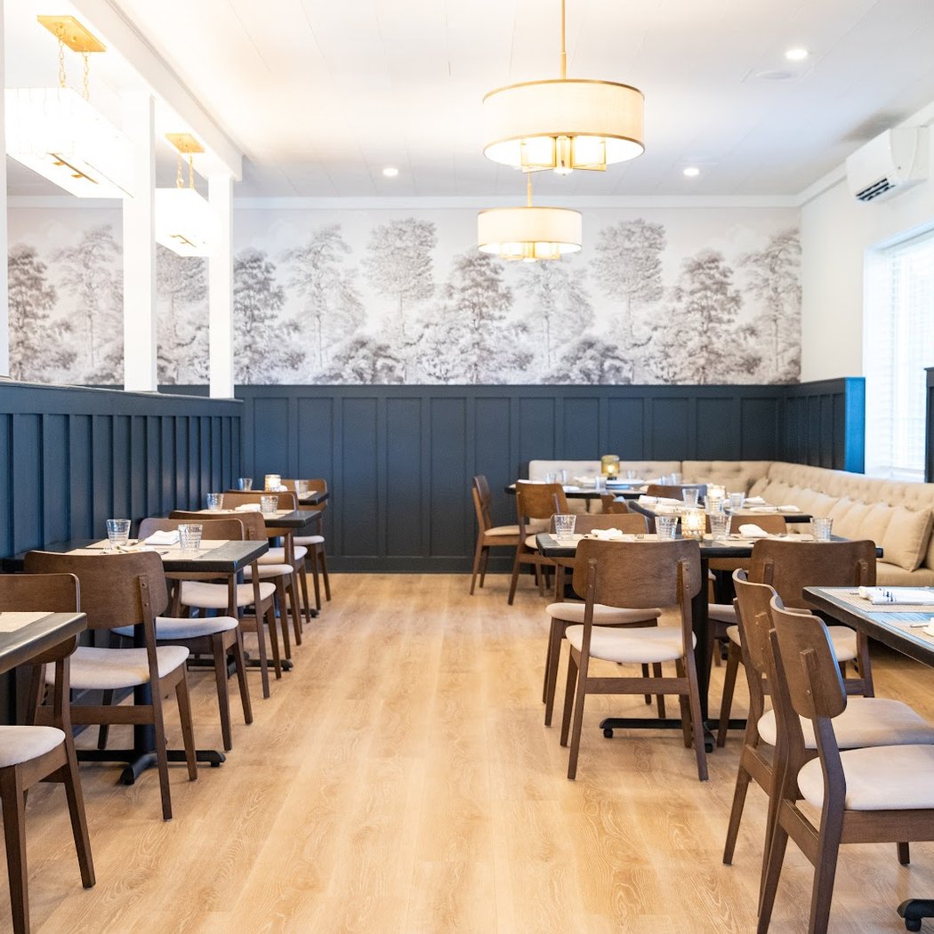 The Grove, Restaurant & Bar at Red Hook Golf Club 2