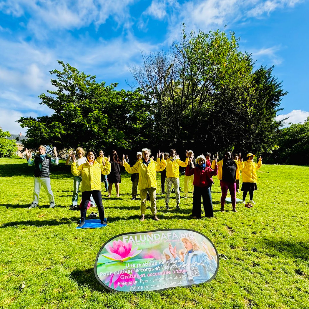 Qi Gong & Méditation FALUN DAFA BUTTES CHAUMONT 1