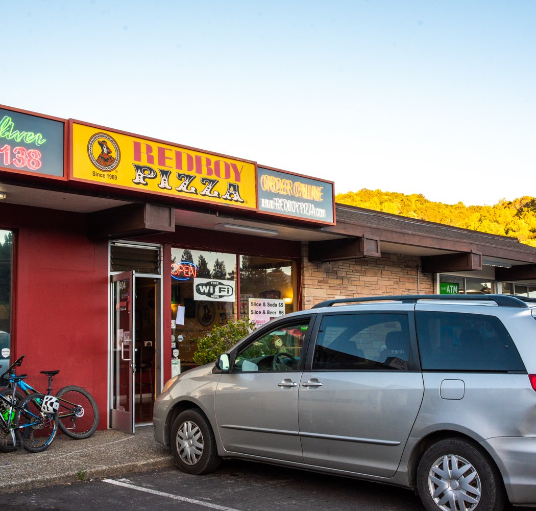 Red Boy Pizza - Fairfax 2