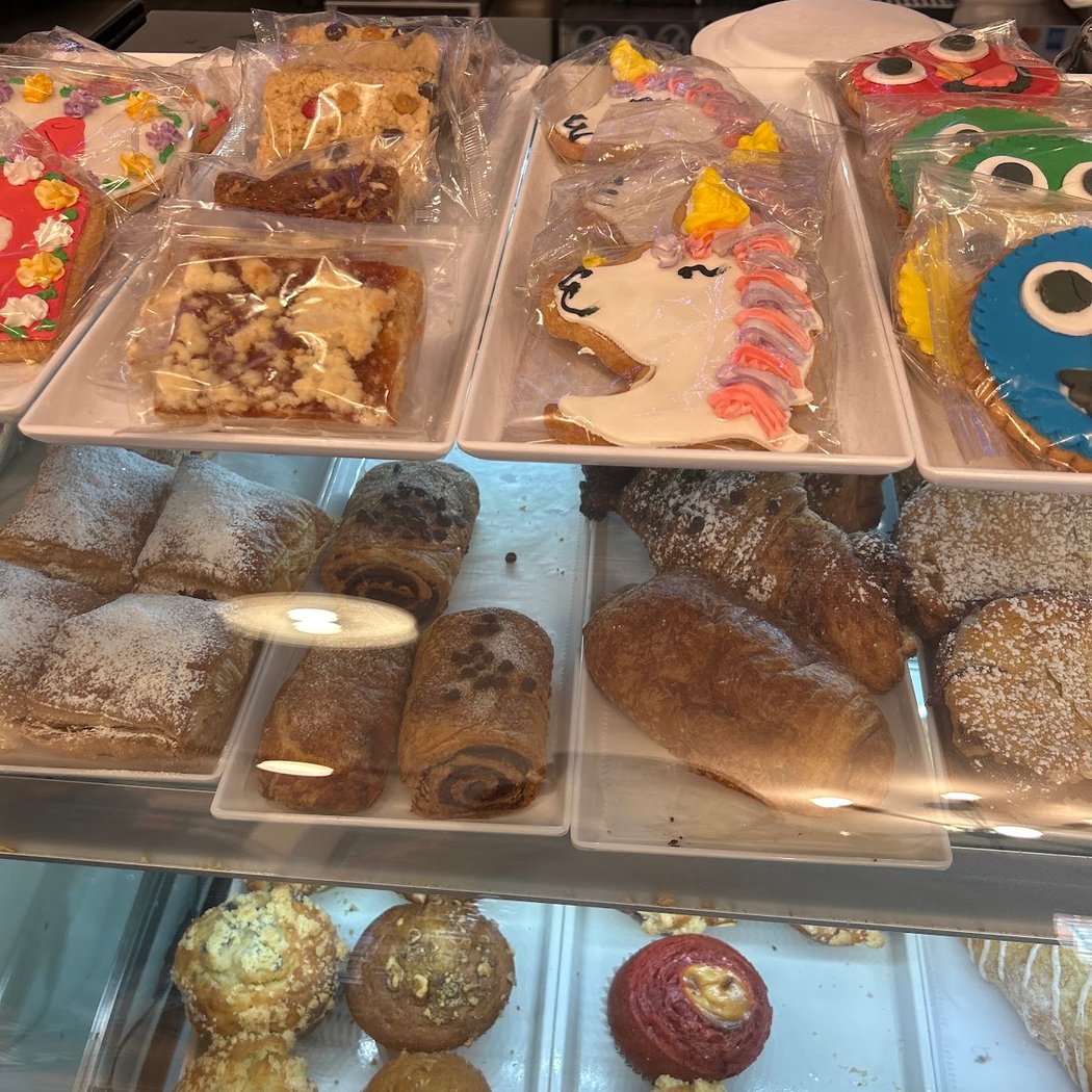 Good Eats BakeShop 3