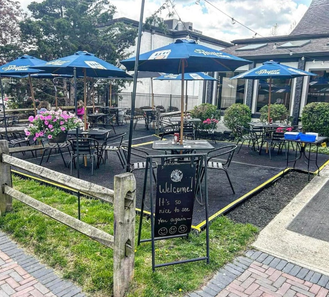 Allendale Bar & Grill 2
