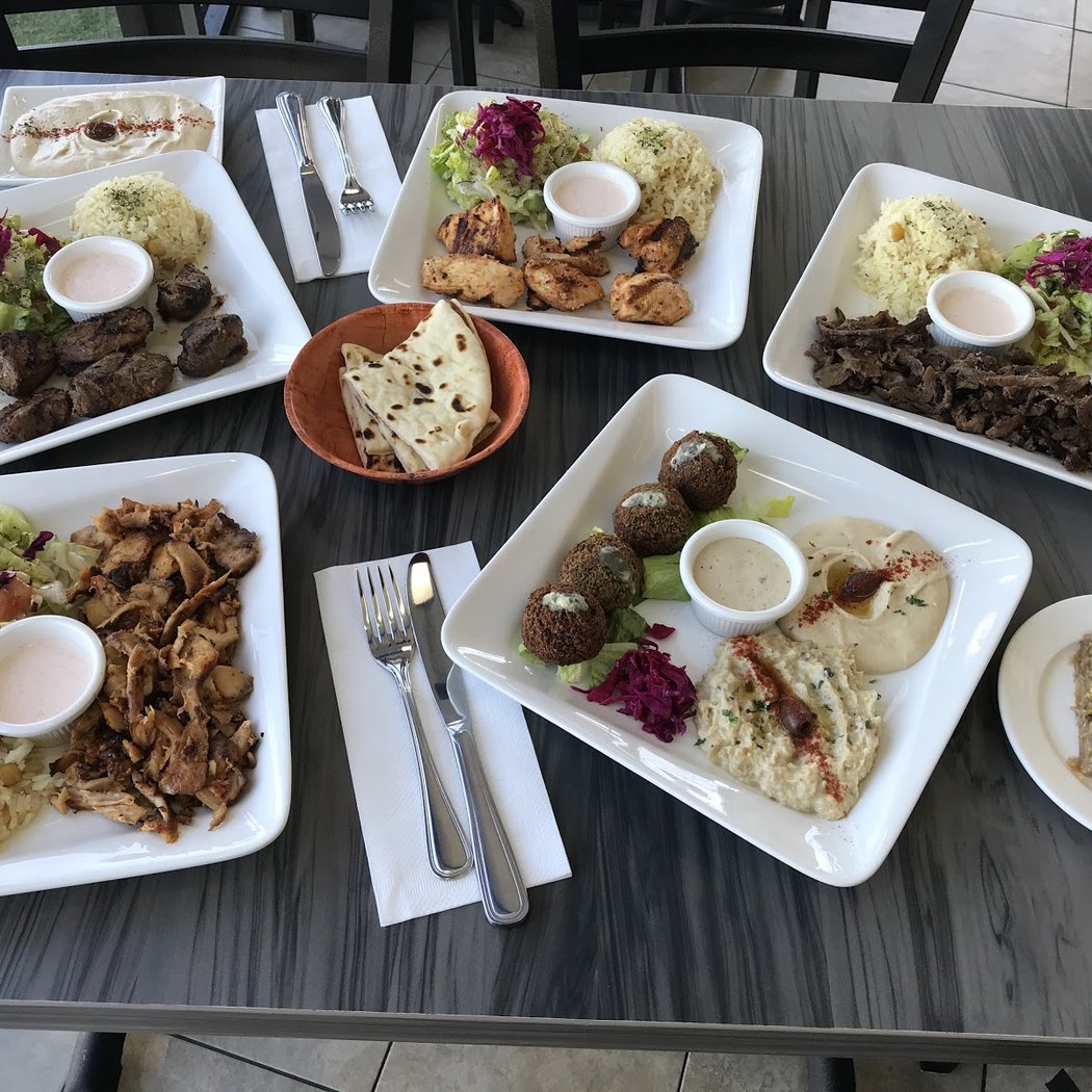 Gourmet Gyros & kebabs 3