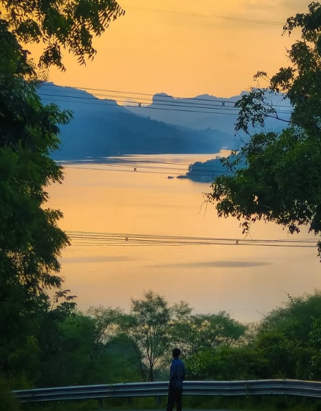 Manchanabele Dam