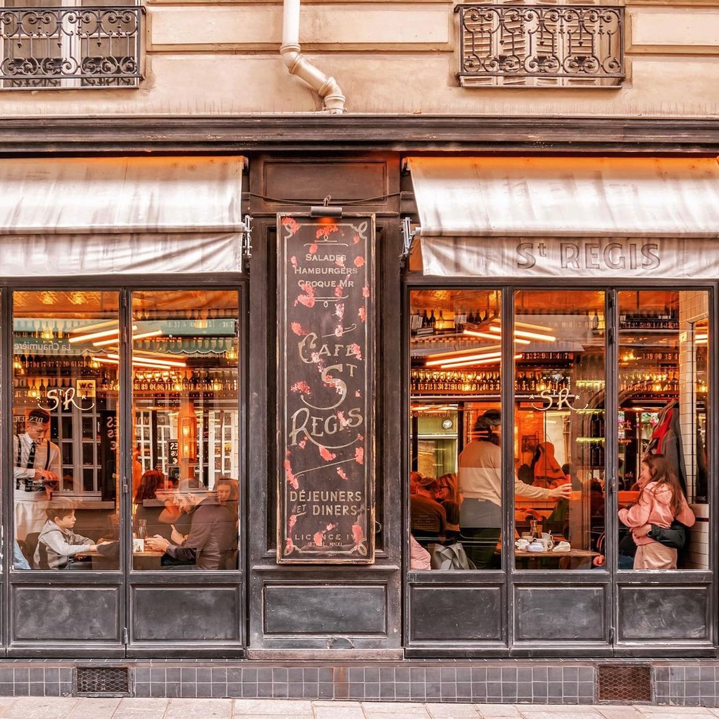 LE SAINT-REGIS - PARIS 3