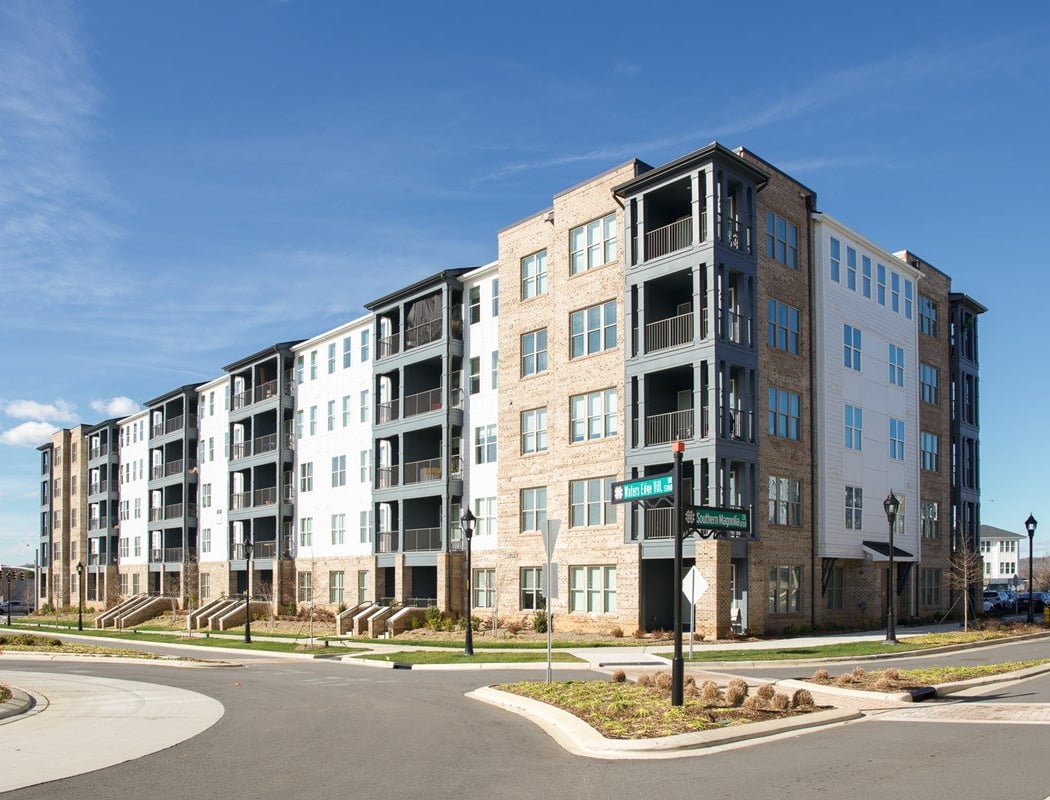 NOVEL University Place by Crescent Communities 2