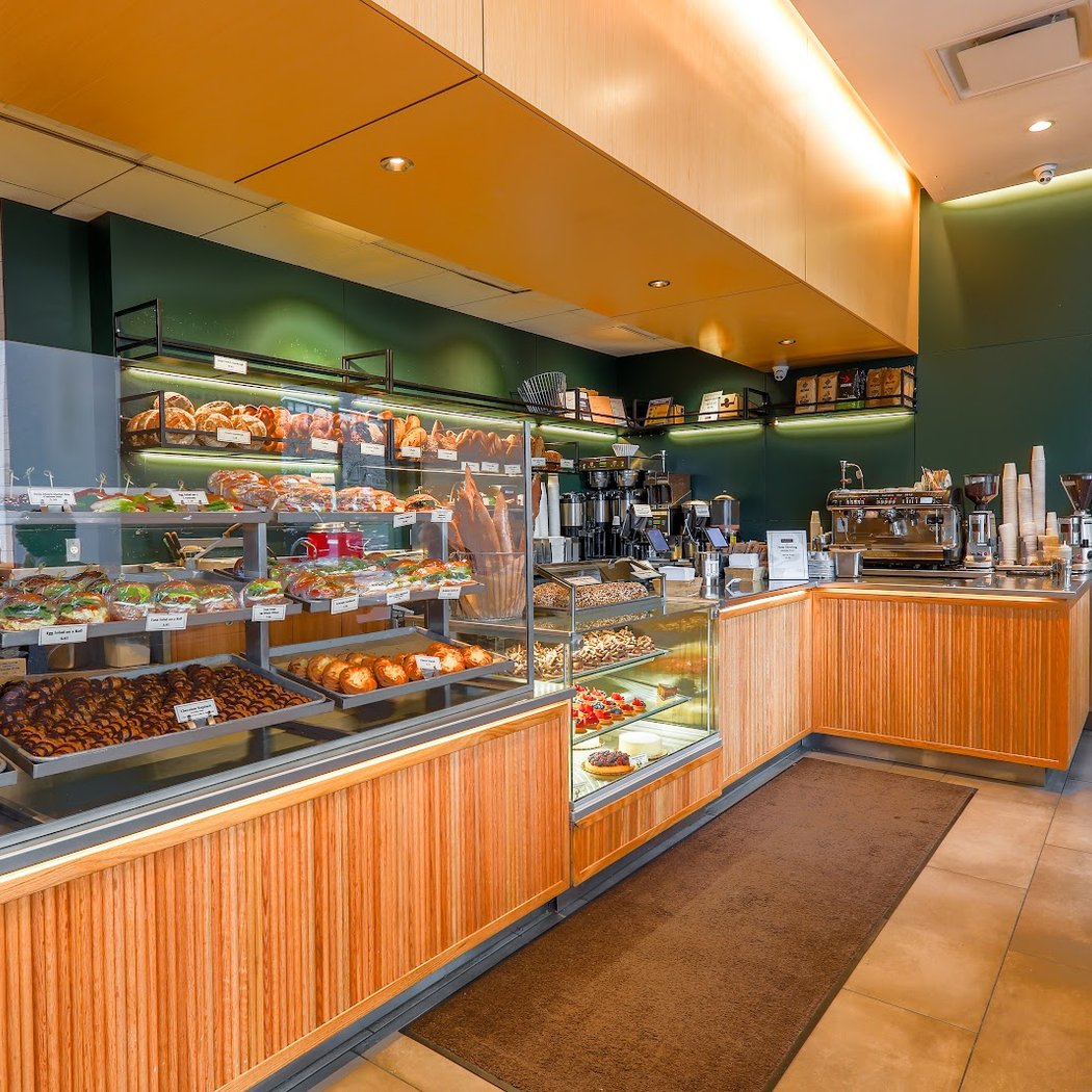 Breads Bakery 3