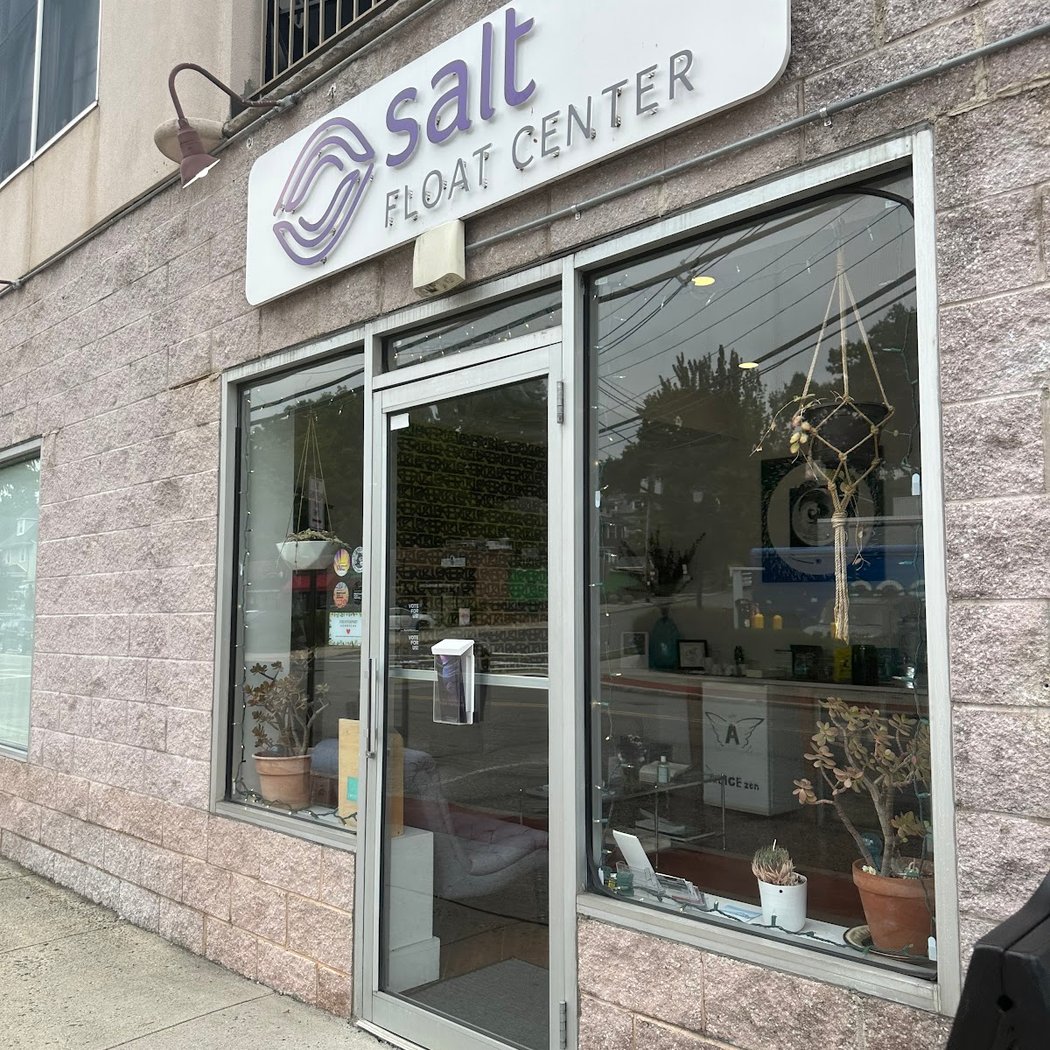 Salt Float Center 3