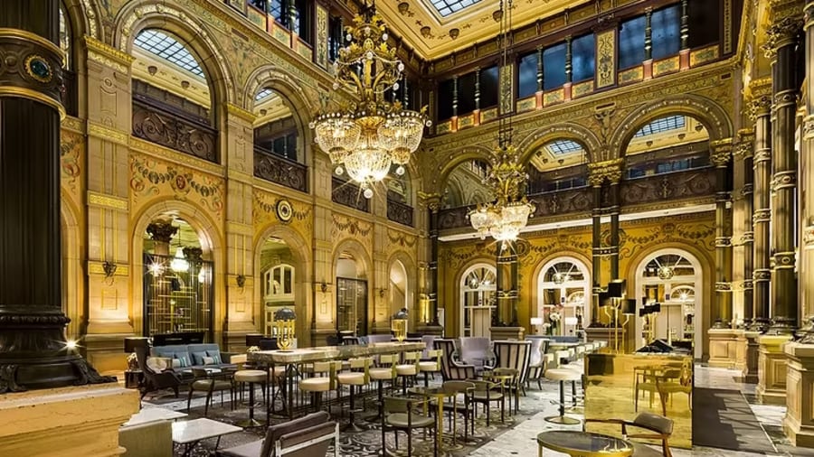 Hilton Paris Opera 1
