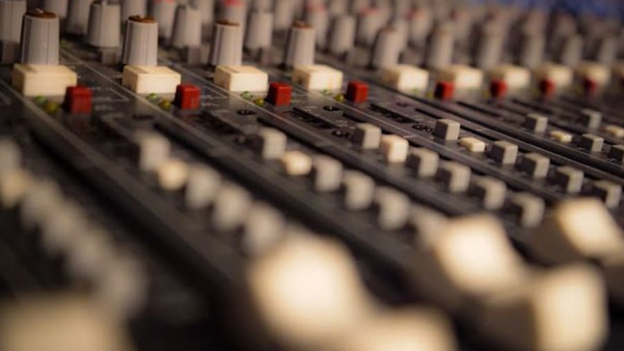 LE THI STUDIO 1