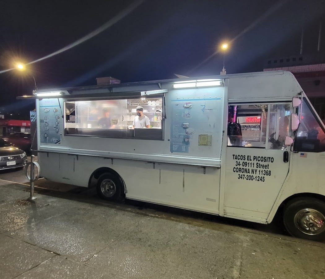 El Picosito Taco Truck 2