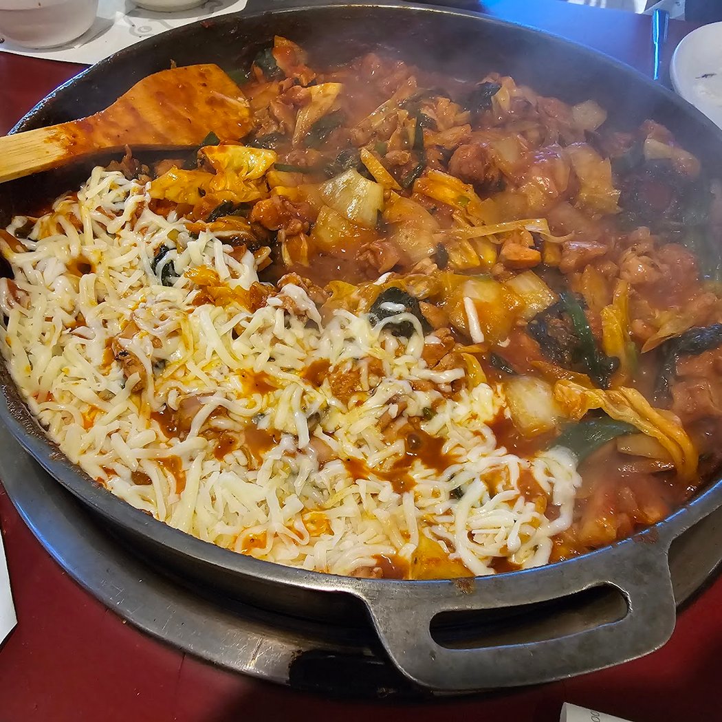 Mapo Dak Galbi 1