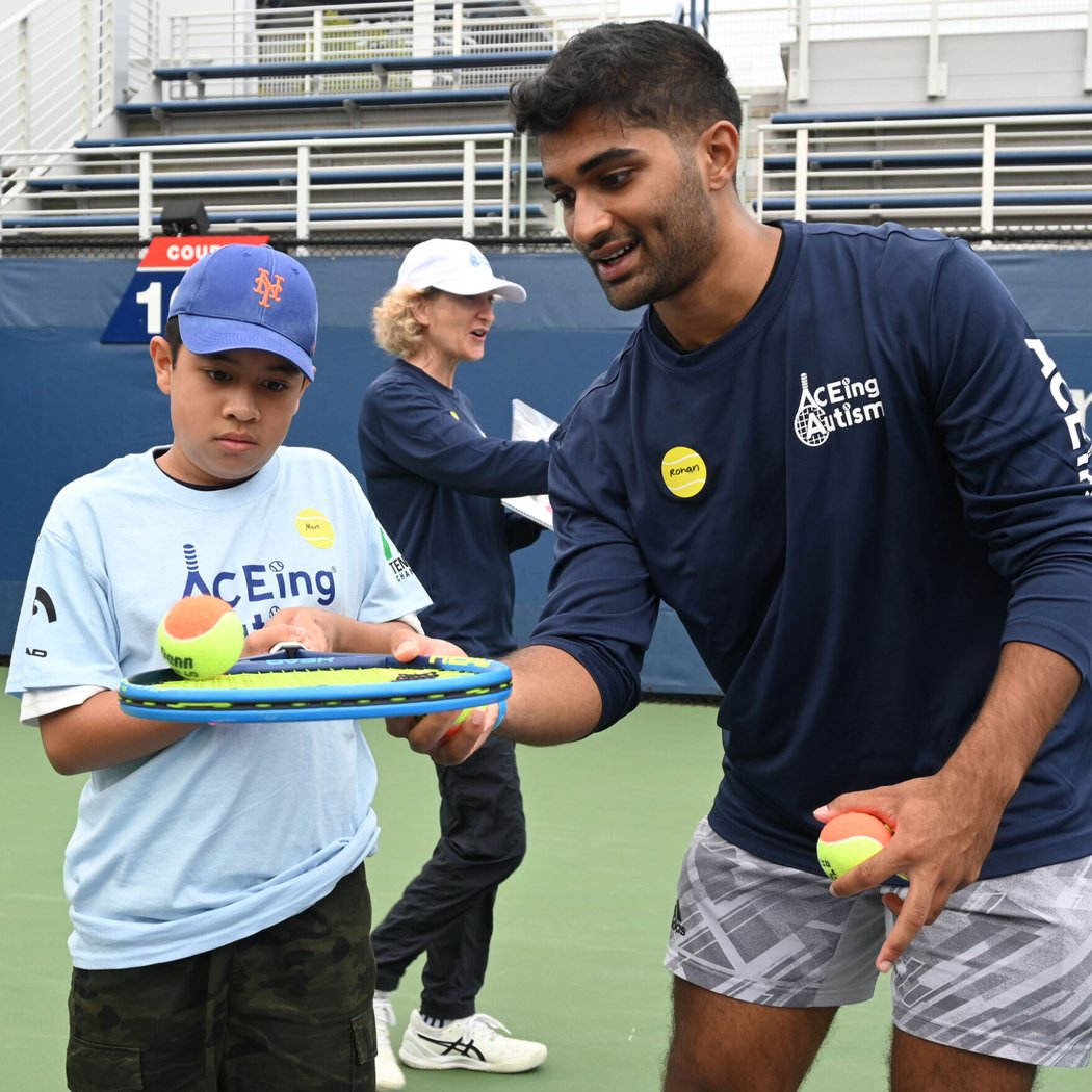 ACEing Autism Tennis Clinic Volunteer Session 3