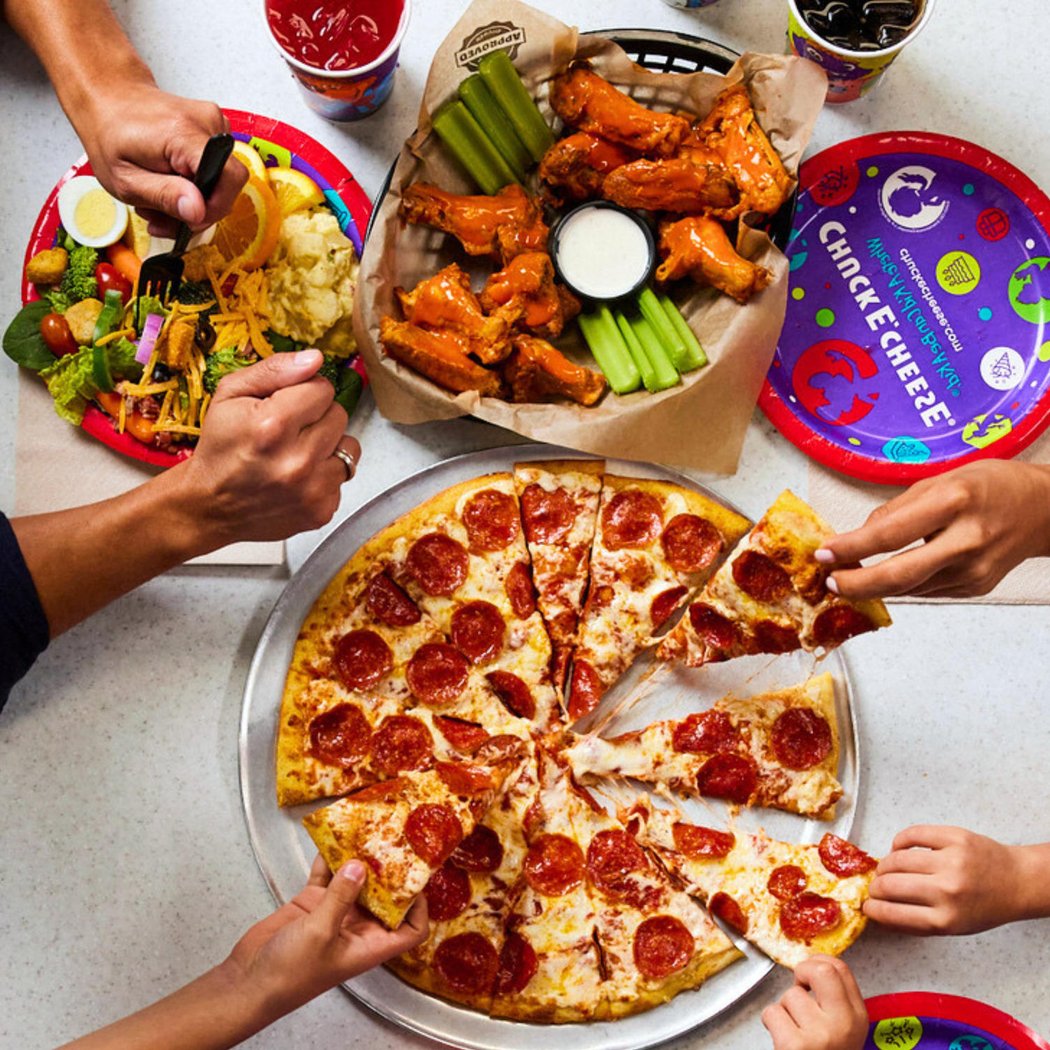 Chuck E. Cheese 1